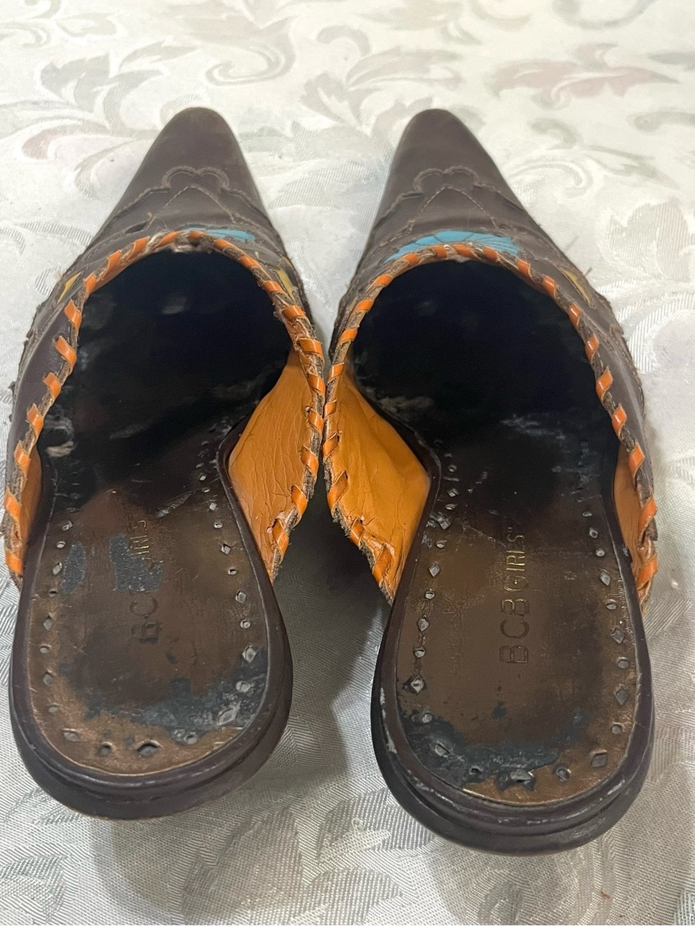 BCBGgirls Vintage Western Mules Brown Leather w/ Turquoise Floral Inlay Sz 10.5 - Picture 6 of 8